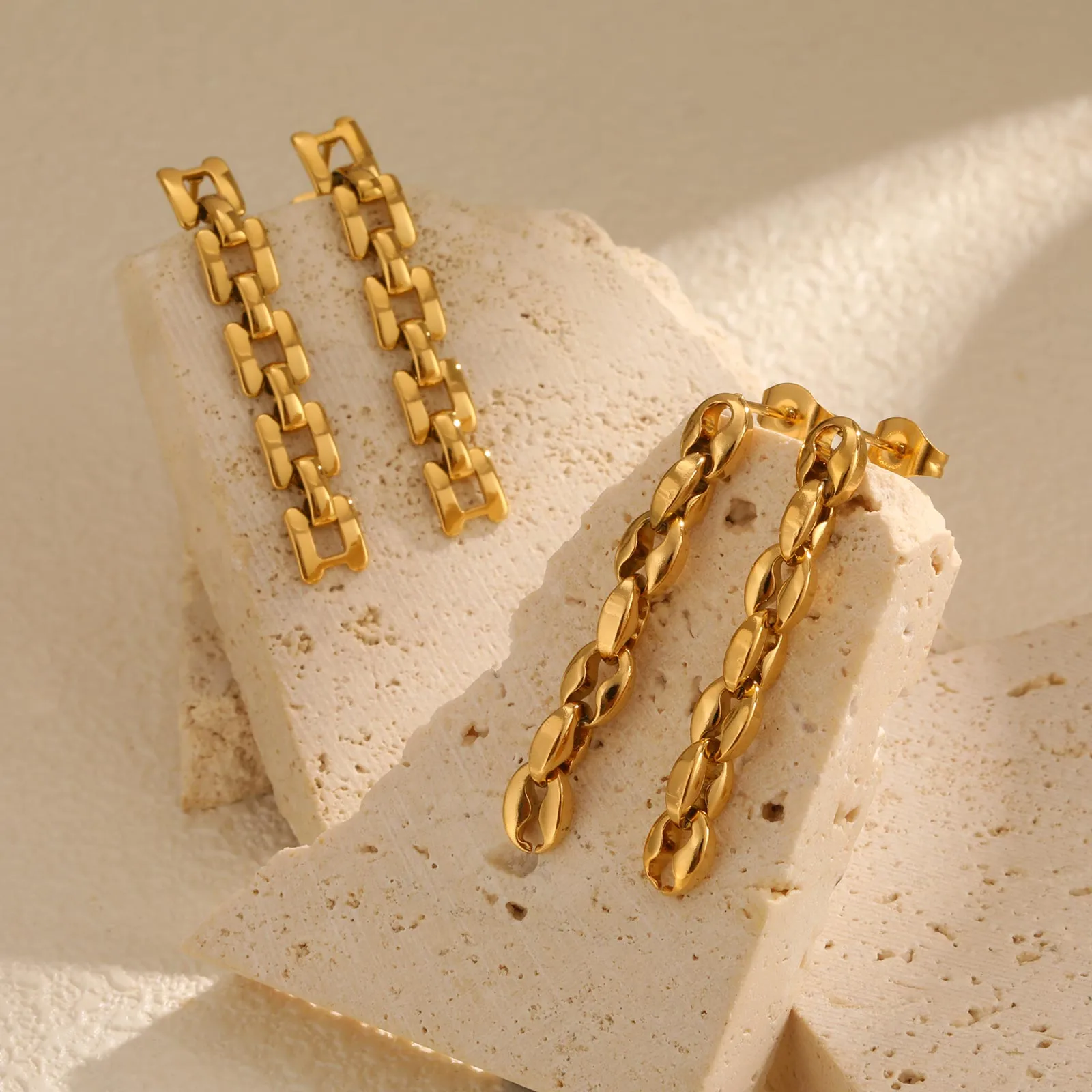 Vintage Style Classic Style Geometric Plating 304 Stainless Steel 18K Gold Plated Butterfly Backs Drop Earrings display picture 2
