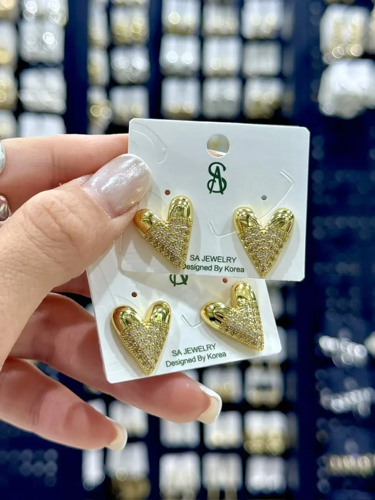1 Pair/Package IG Style Casual Modern Style Irregular Square Heart Shape Polishing Inlay Copper Zircon 18K Gold Plated Ear Studs display picture 2
