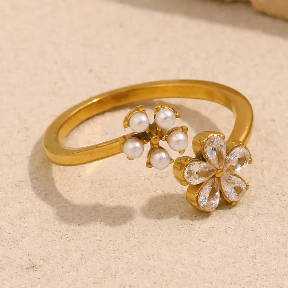 Elegant Retro Flower 304 Stainless Steel Plating Women's Open Rings display picture 3