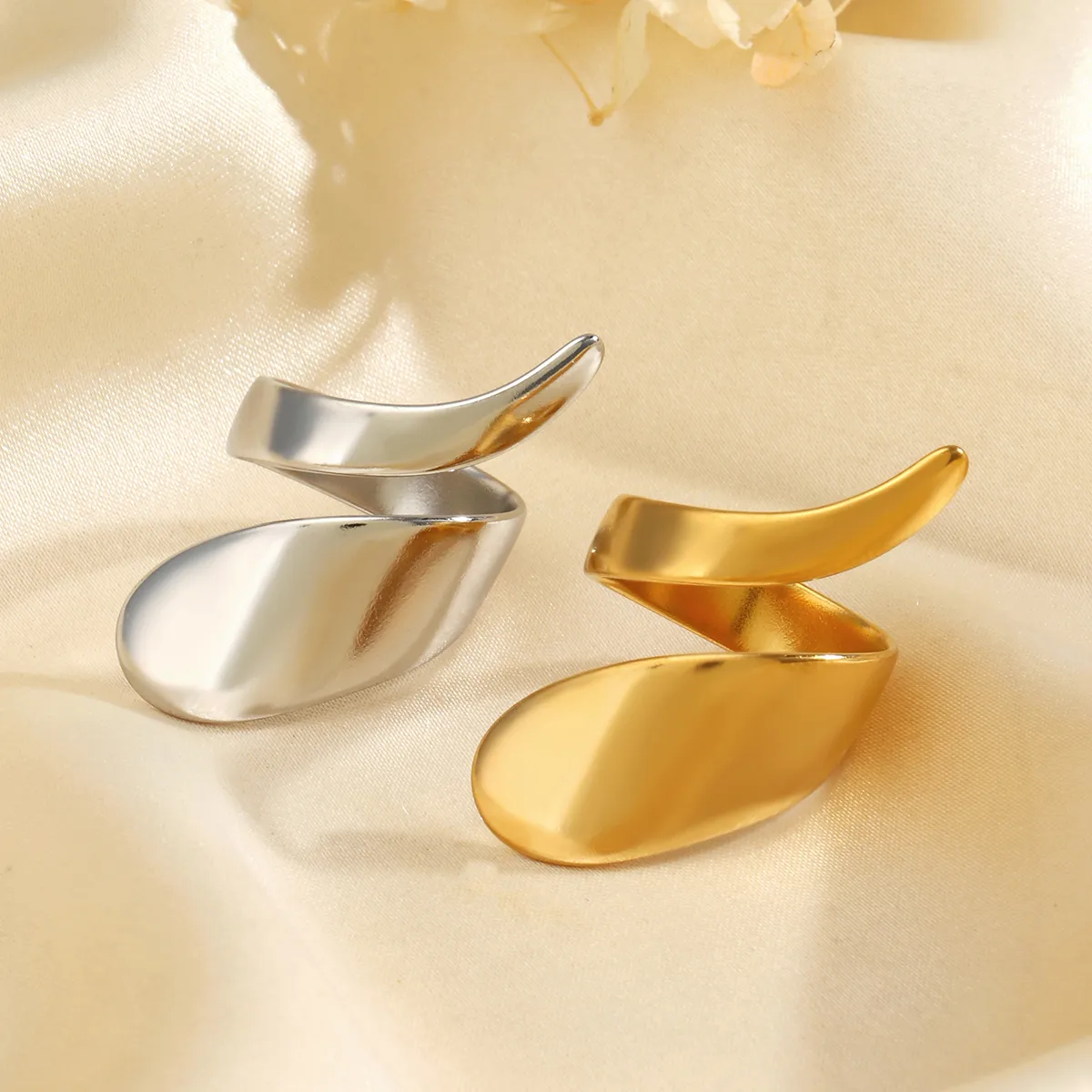 IG Style Hip-Hop Simple Style Geometric 304 Stainless Steel Plating 18K Gold Plated Women's Open Rings display picture 2