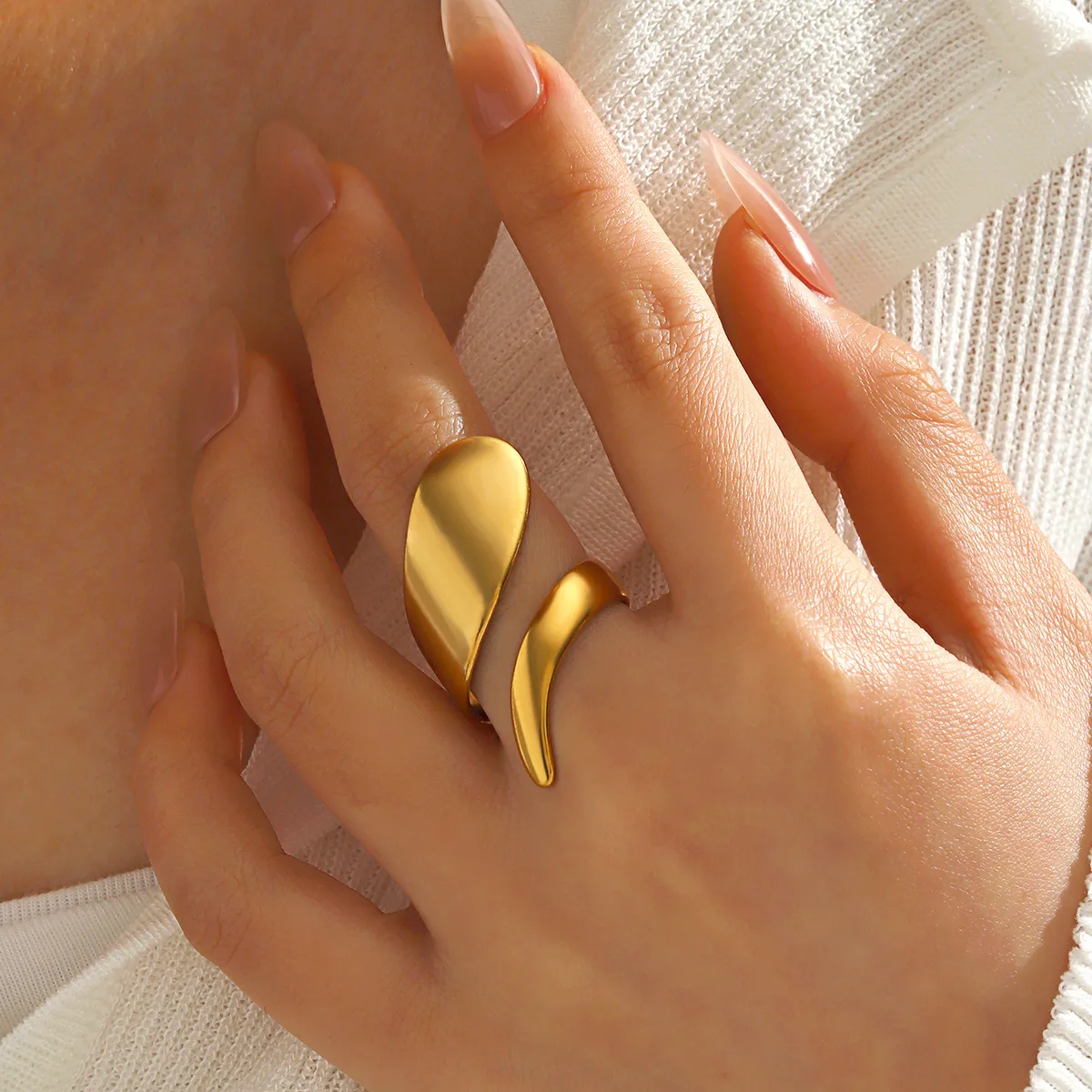 IG Style Hip-Hop Simple Style Geometric 304 Stainless Steel Plating 18K Gold Plated Women's Open Rings display picture 1