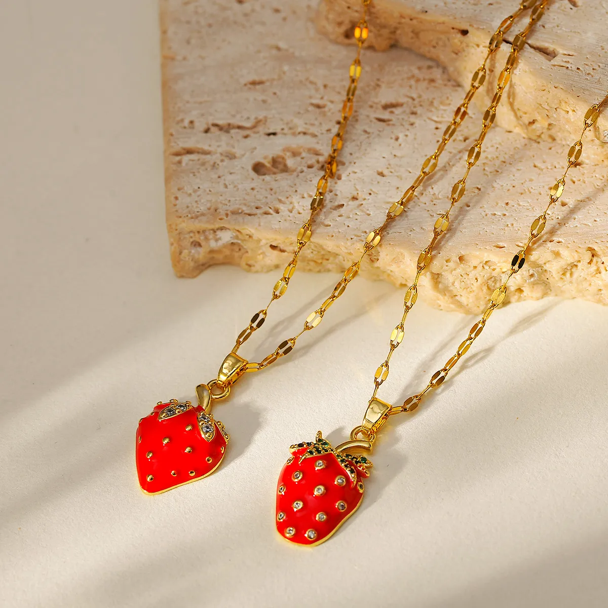 Simple Style Commute Strawberry Copper Women's Jewelry Set display picture 6