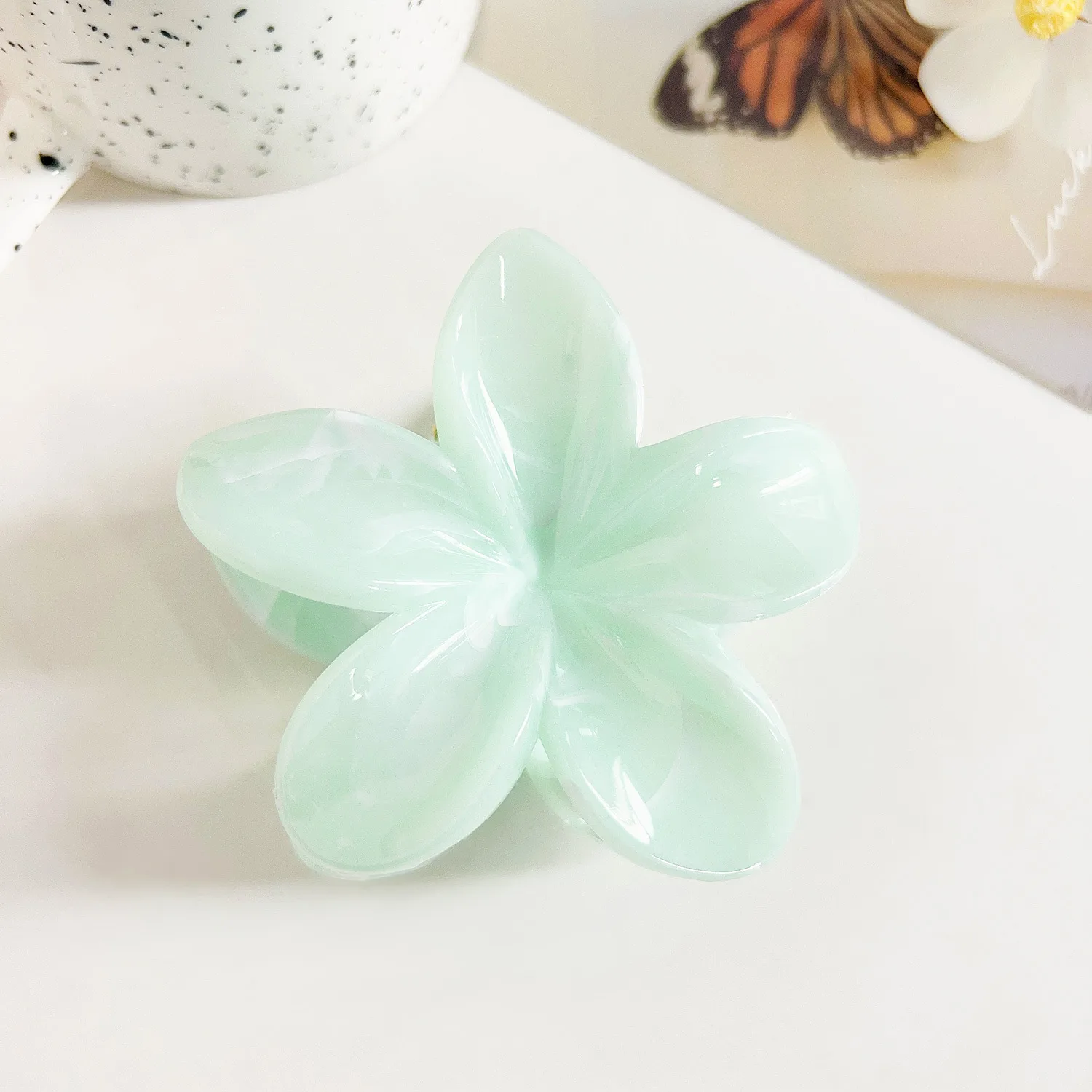 Women's Sweet Plumeria Plastic Hair Claws display picture 13