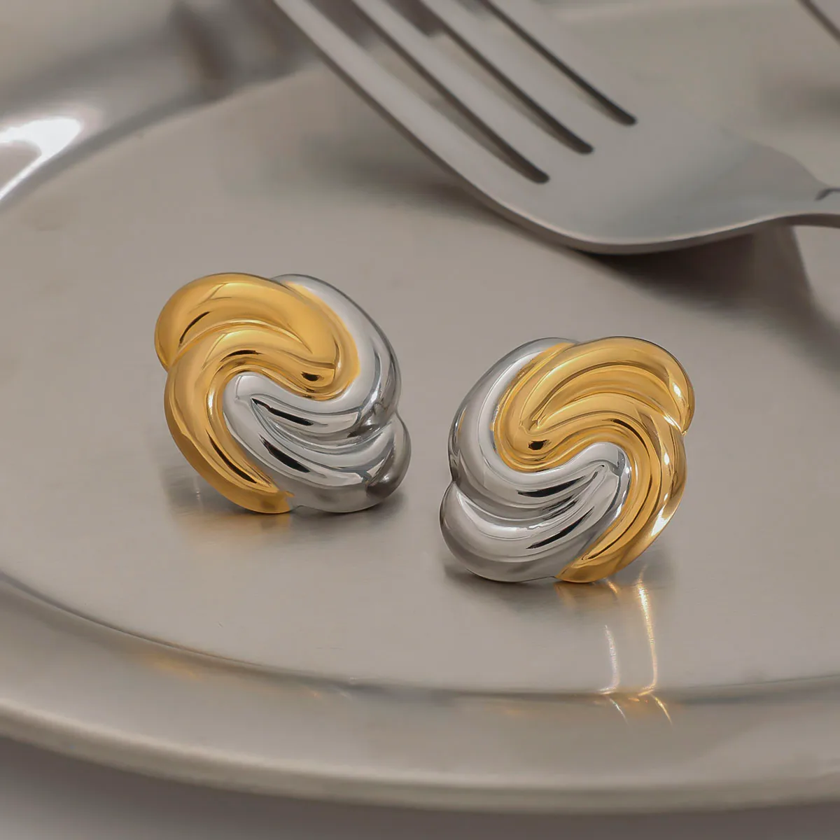 Casual Vacation Classic Style Geometric 316 Stainless Steel  Ear Studs display picture 7