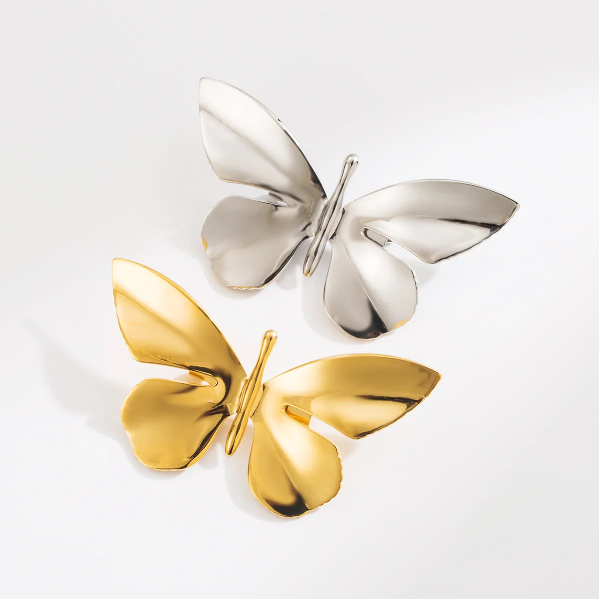 Modern Style Simple Style Butterfly Stainless Steel Women's Brooches display picture 1