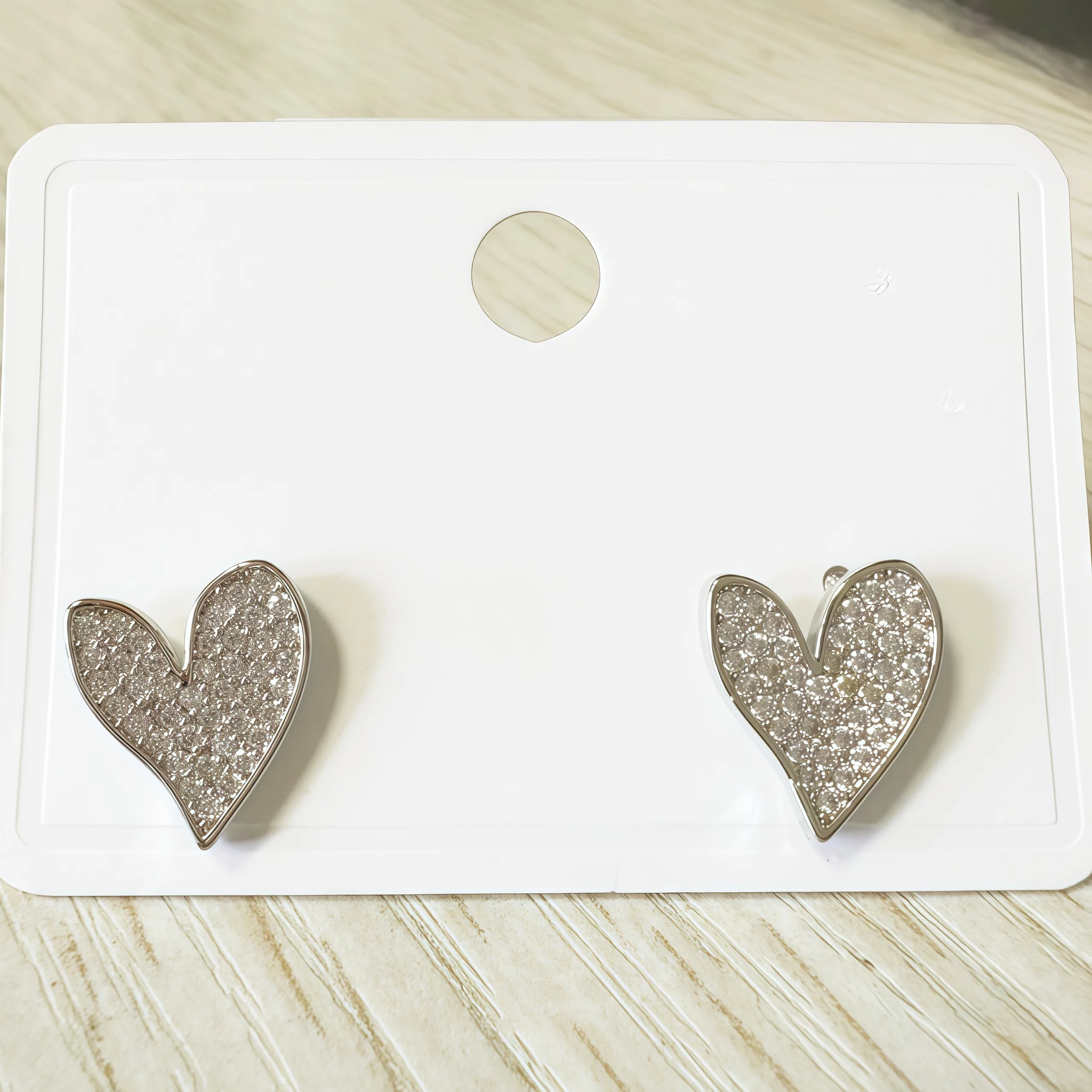 1 Pair Elegant Classic Style Heart Shape Plating Inlay Copper Zircon 16K Gold Plated Ear Studs display picture 4