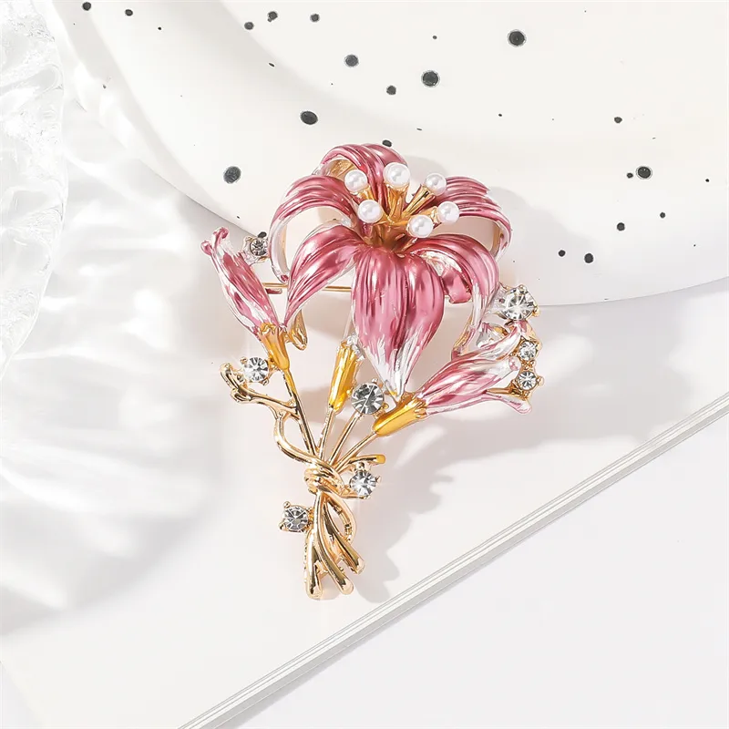 Elegant Classic Style Flower Alloy Women's Brooches display picture 2