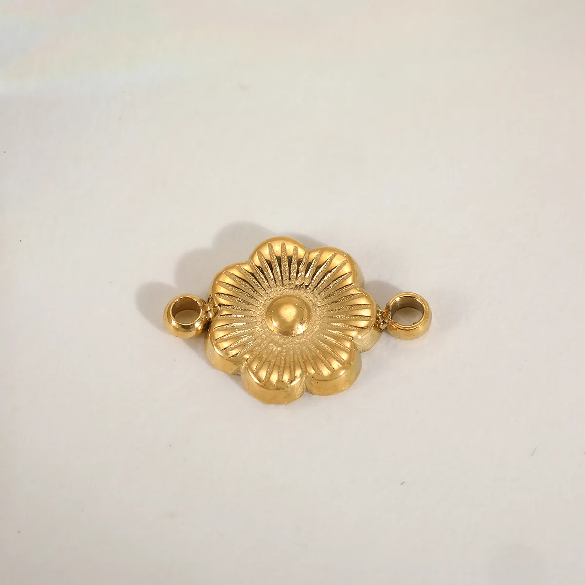 Cute Simple Style Commute Moon Flower Butterfly 304 Stainless Steel 14K Gold Plated DIY Jewelry Accessories display picture 5