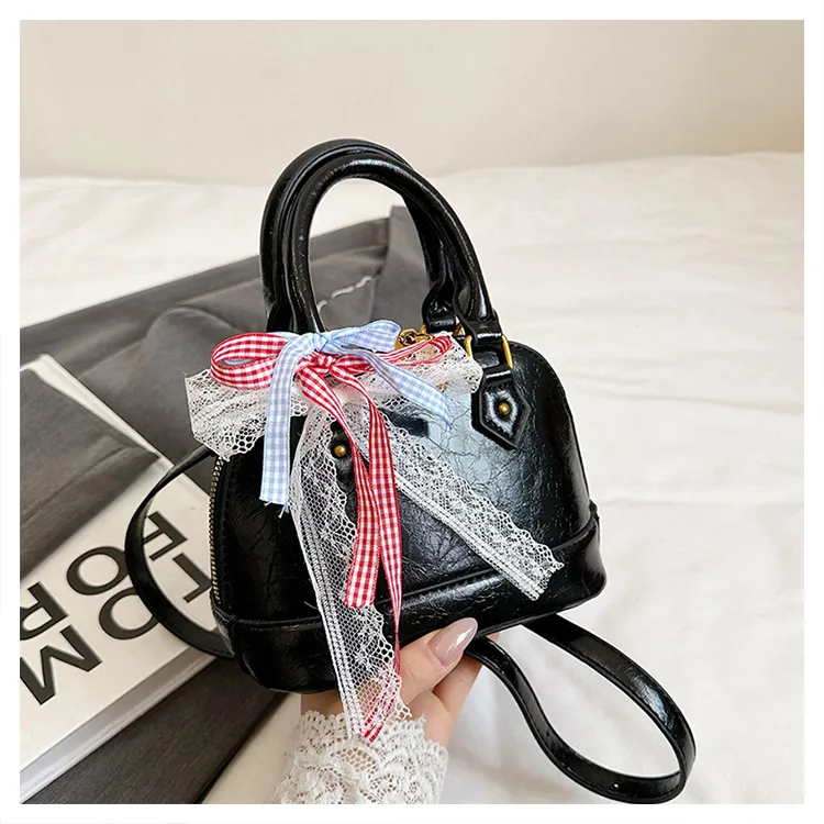 Women's Pu Leather Bow Knot Streetwear Shell Zipper Shoulder Bag display picture 8