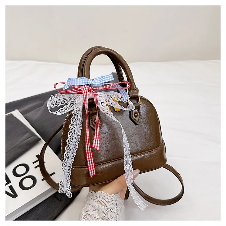 Women's Pu Leather Bow Knot Streetwear Shell Zipper Shoulder Bag display picture 11