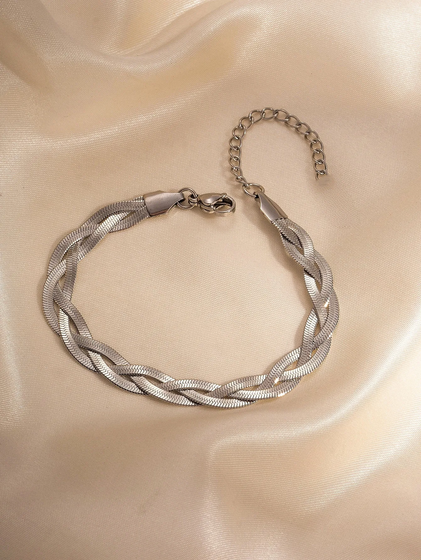 Casual Hip-Hop Simple Style Geometric Titanium Steel Mixed Metal 18K Gold Plated Women's Bracelets display picture 3