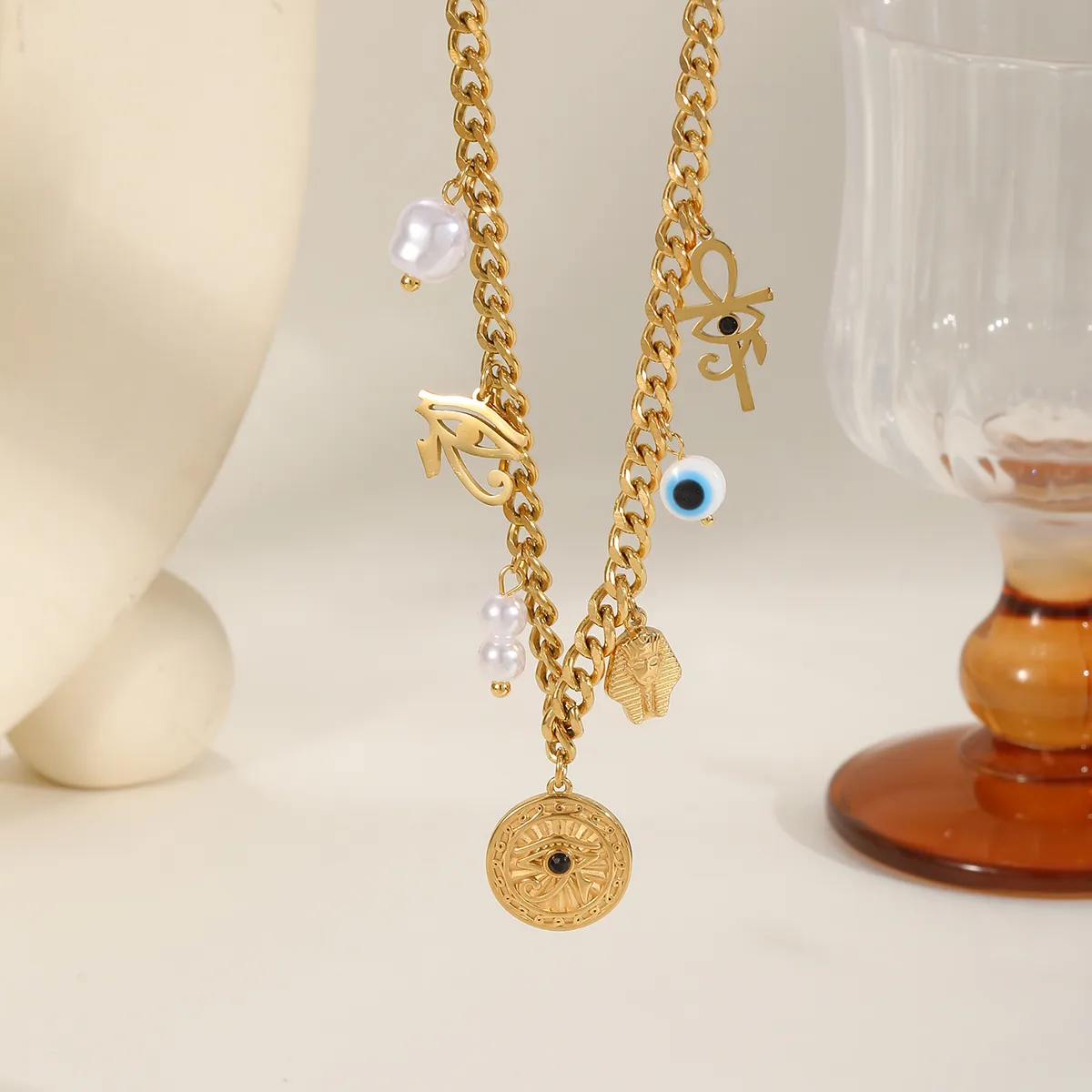 Casual Elegant Vintage Style Geometric Sun Devil's Eye 304 Stainless Steel Plating Inlay Acrylic Imitation Pearl Zircon 18K Gold Plated Women's Bracelets Necklace display picture 2