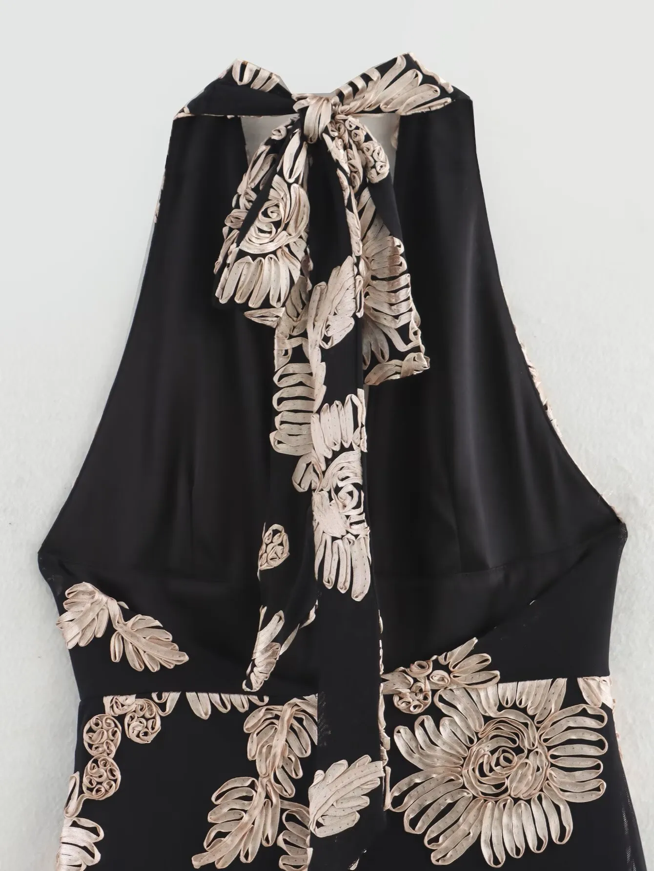 Women's Trumpet Dress Sexy Halter Neck Embroidery Long Sleeve Flower Maxi Long Dress Holiday Banquet display picture 6
