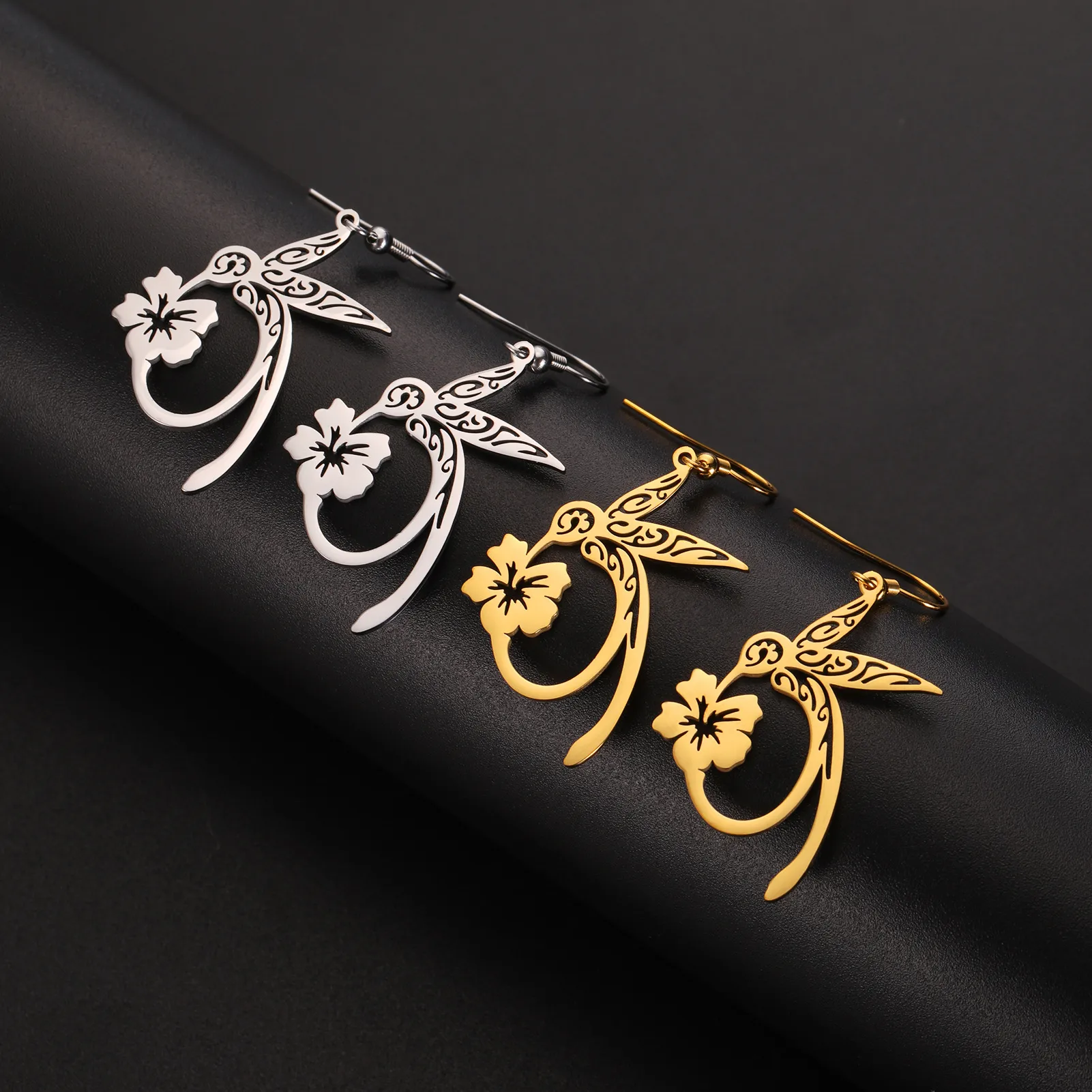 1 Pair Vacation Classic Style Solid Color Plating 304 Stainless Steel Drop Earrings display picture 1
