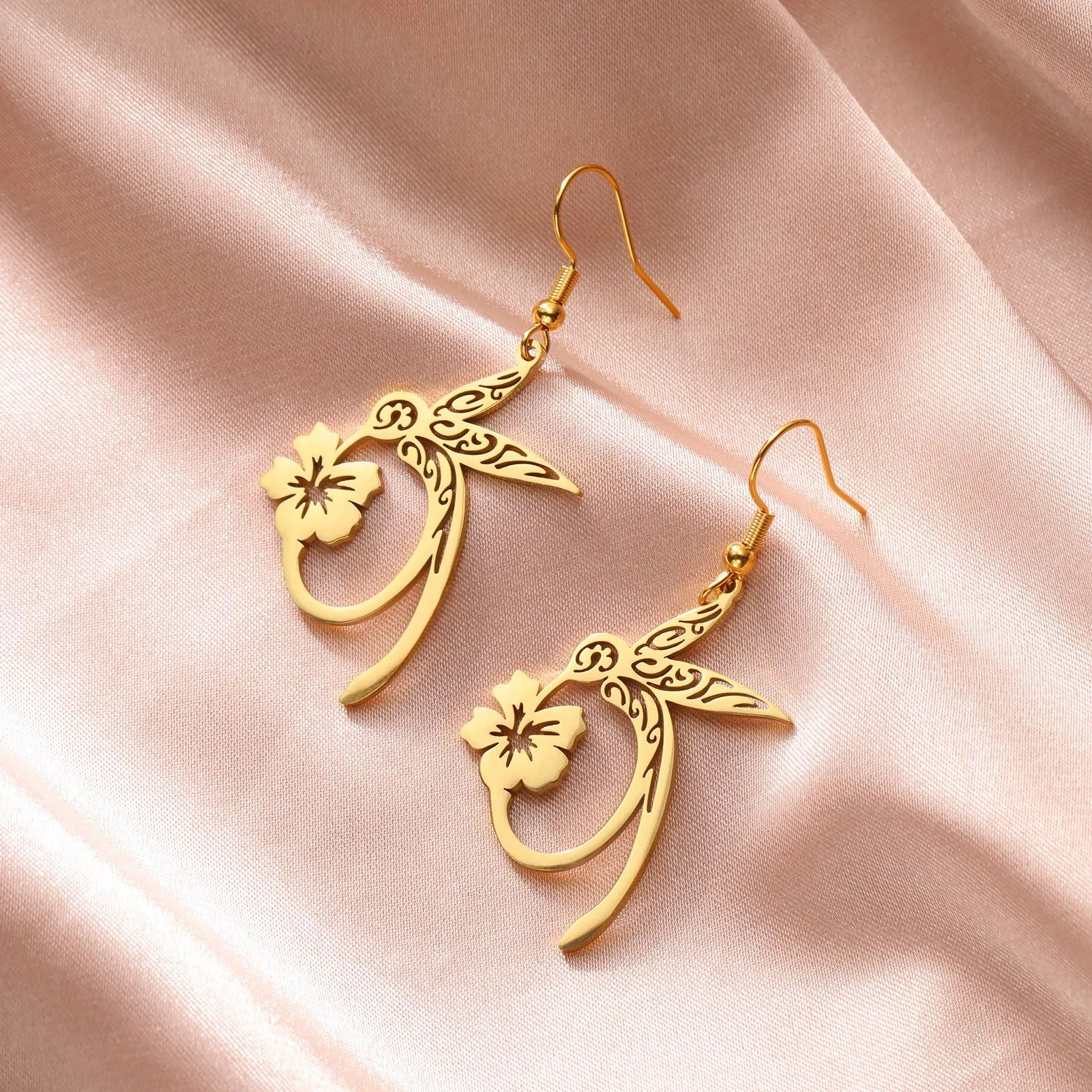 1 Pair Vacation Classic Style Solid Color Plating 304 Stainless Steel Drop Earrings display picture 8