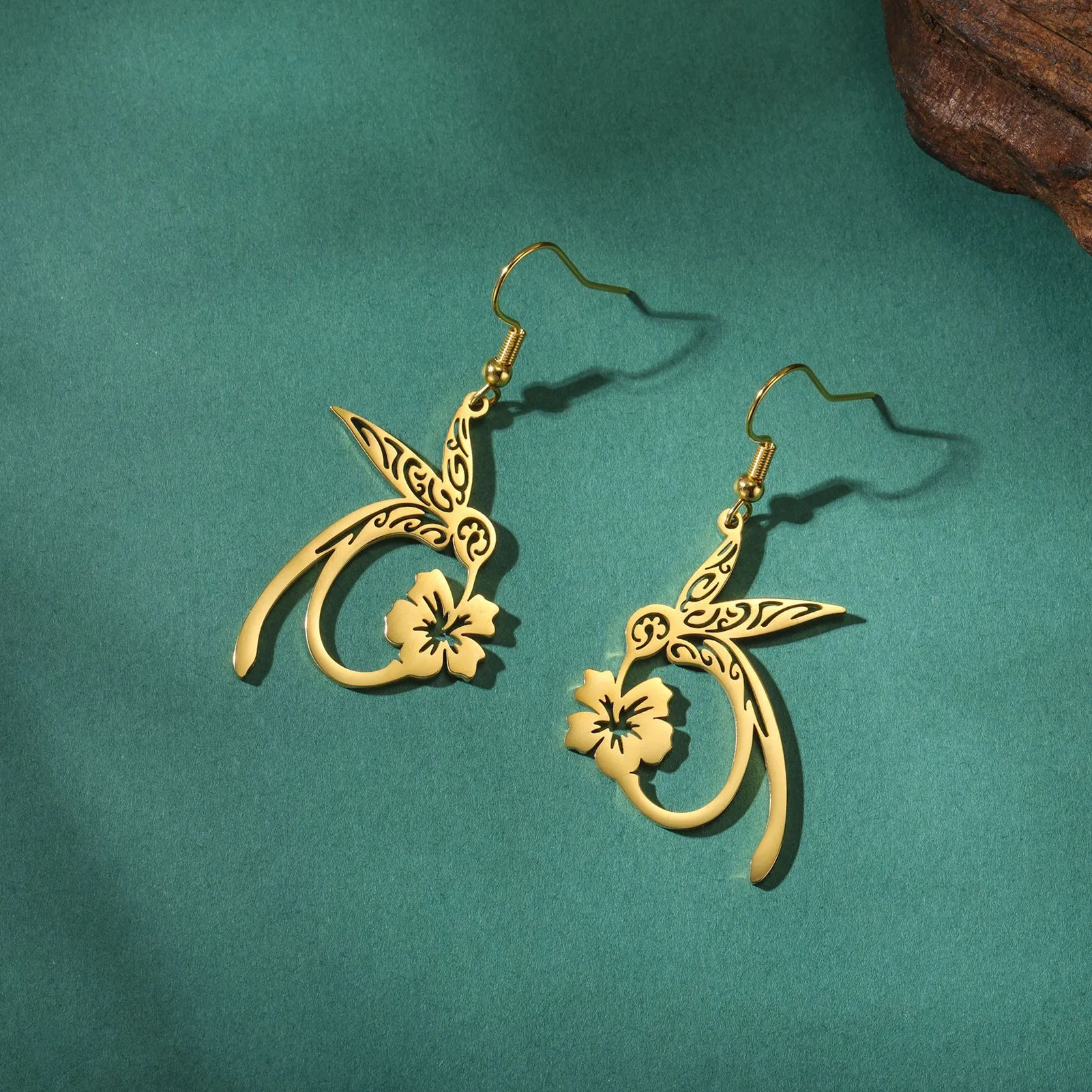 1 Pair Vacation Classic Style Solid Color Plating 304 Stainless Steel Drop Earrings display picture 11
