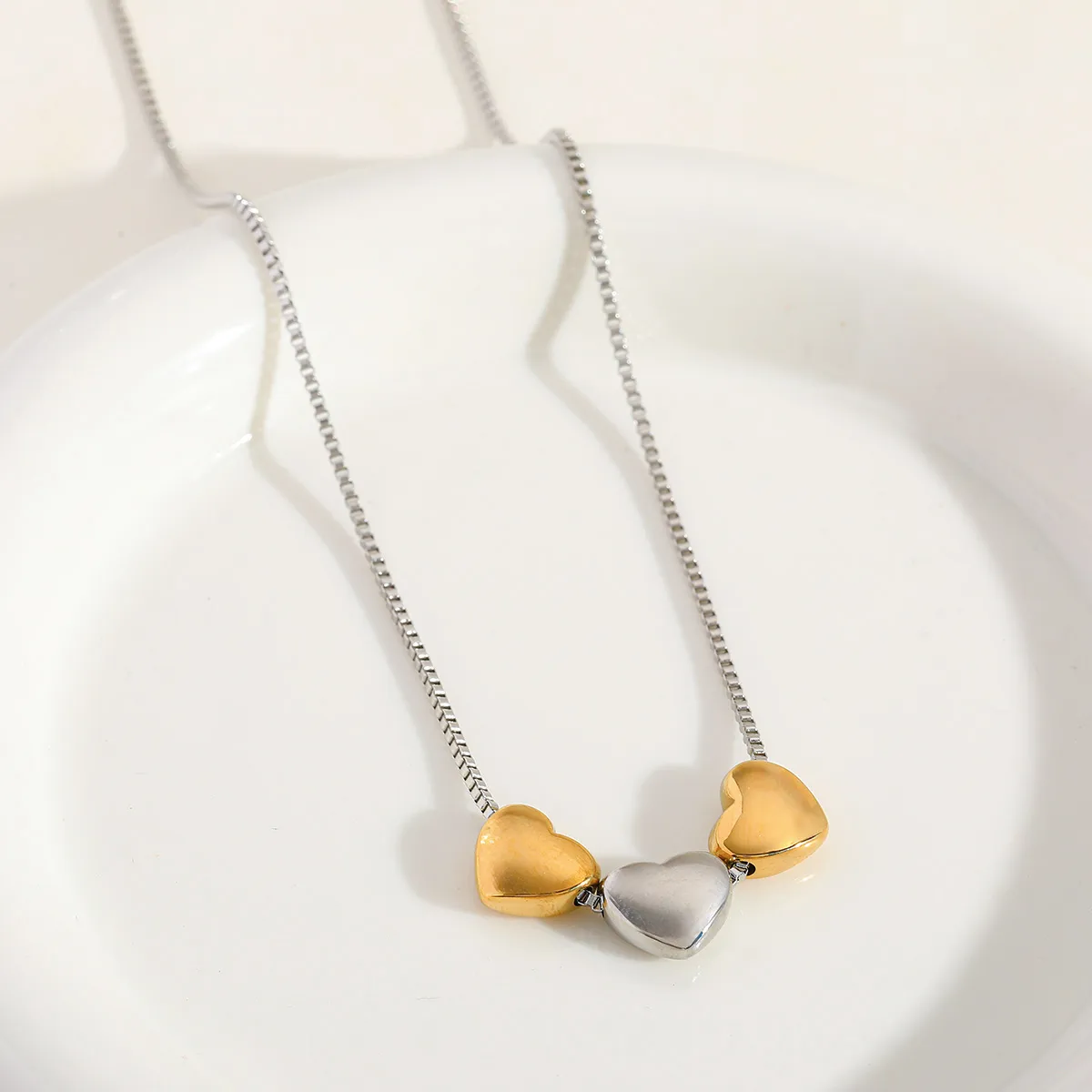 Casual Simple Style Commute Heart Shape 304 Stainless Steel 18K Gold Plated Valentine'S Day Women's Necklace display picture 1