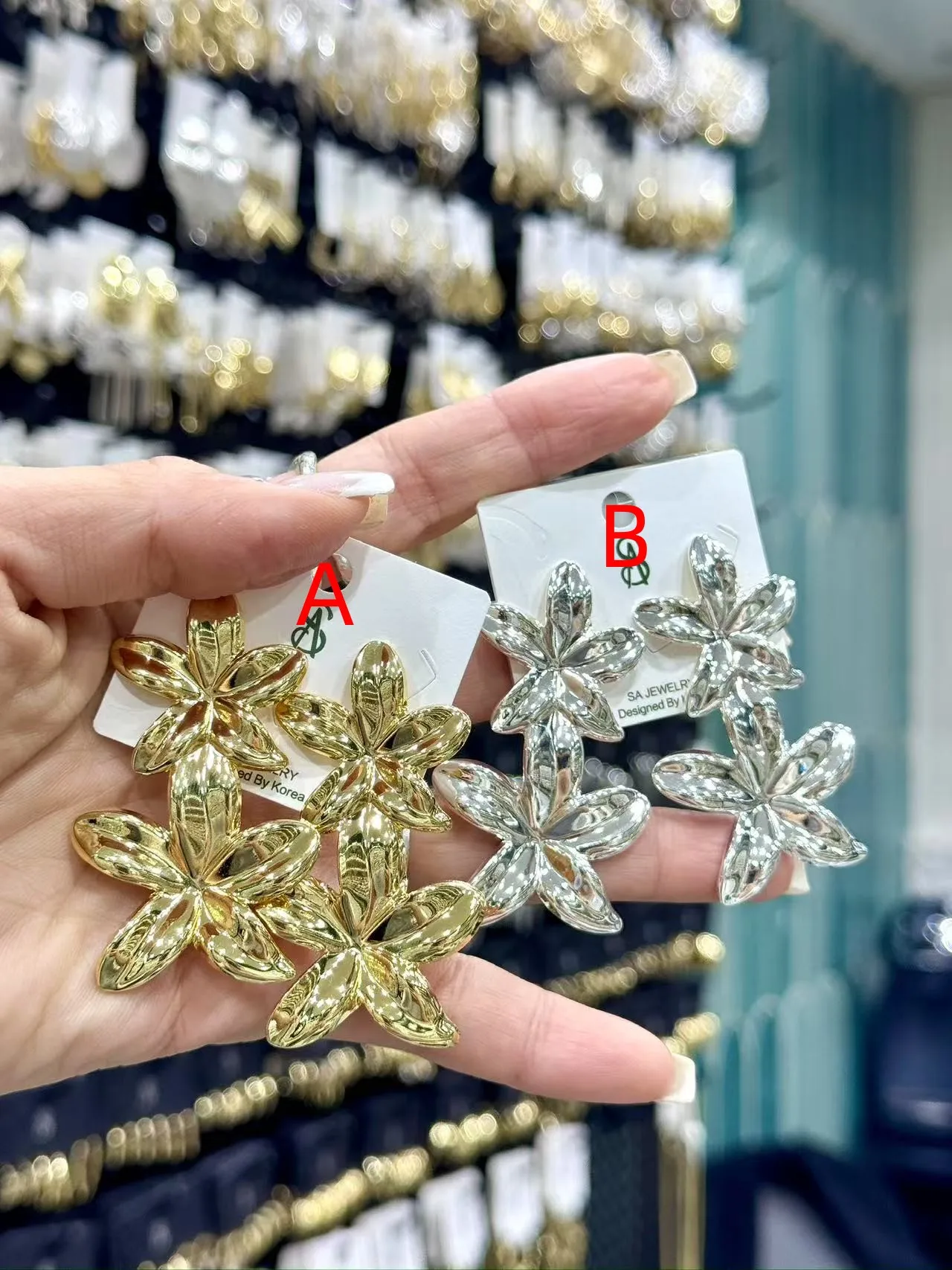 1 Pair/Package Casual Modern Style Sweet Flower Polishing Copper 18K Gold Plated White Gold Plated Ear Studs display picture 2