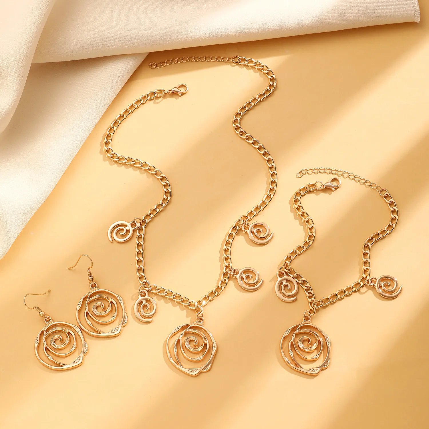 Elegant Spiral 304 Stainless Steel Alloy Plating Women's Jewelry Set display picture 8