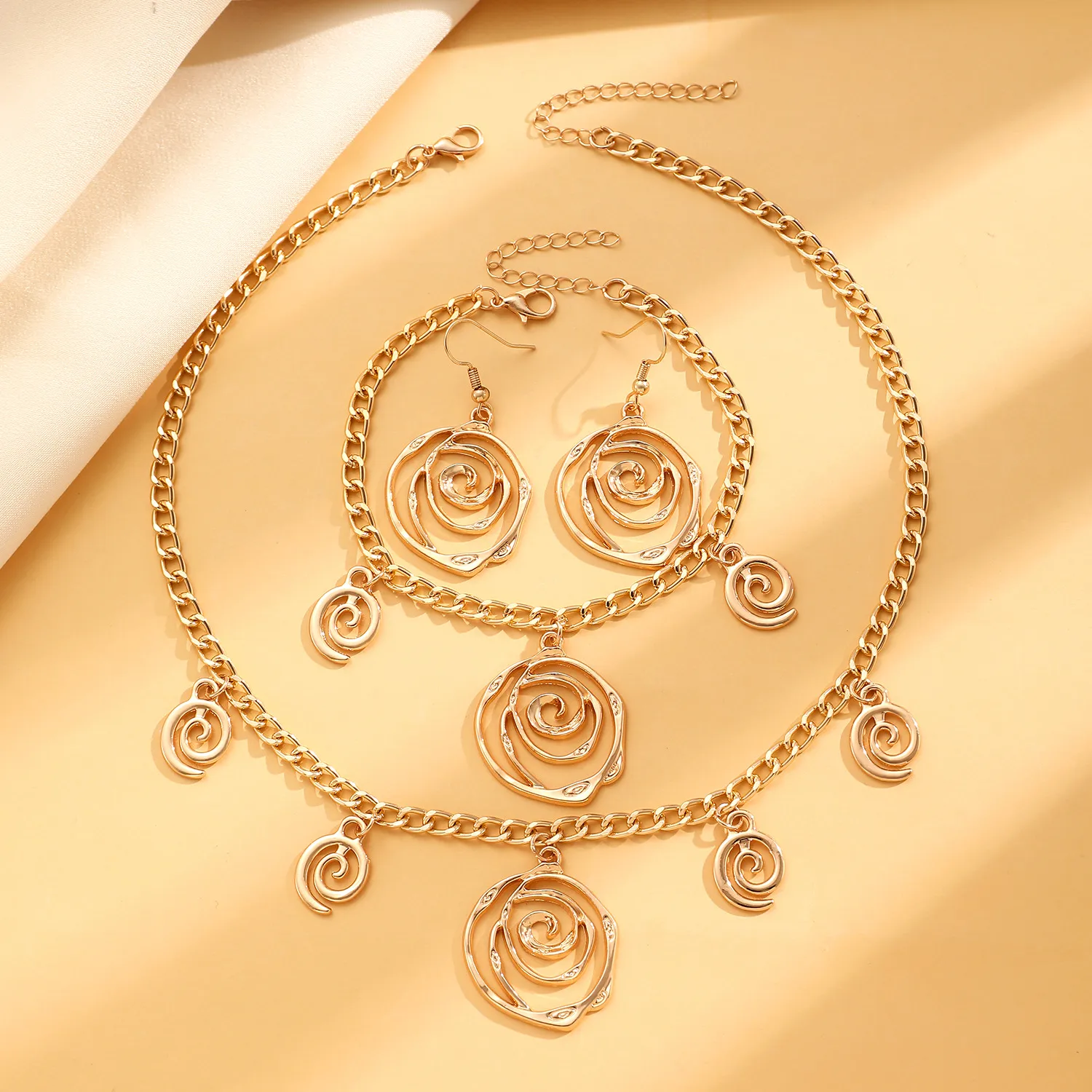 Elegant Spiral 304 Stainless Steel Alloy Plating Women's Jewelry Set display picture 7