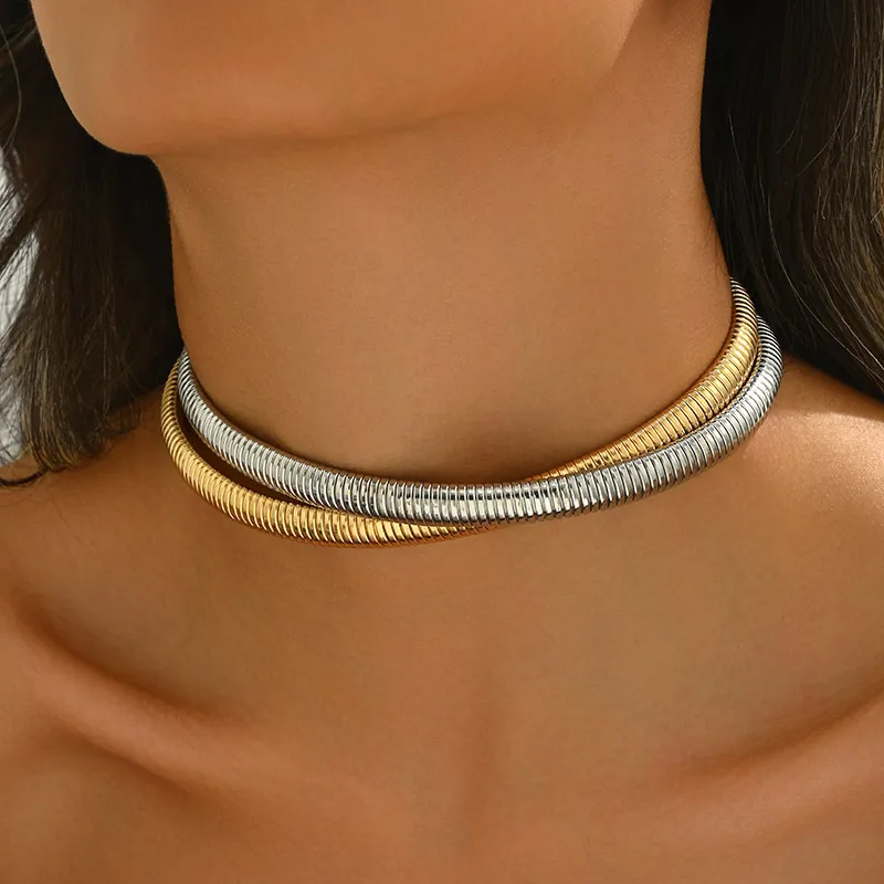 Modern Style Classic Style Geometric Iron Plating Women's Necklace display picture 3