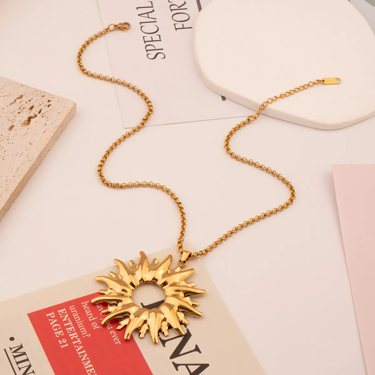Streetwear Shiny Sun 304 Stainless Steel Polishing Plating 18K Gold Plated Women's Jewelry Set display picture 1