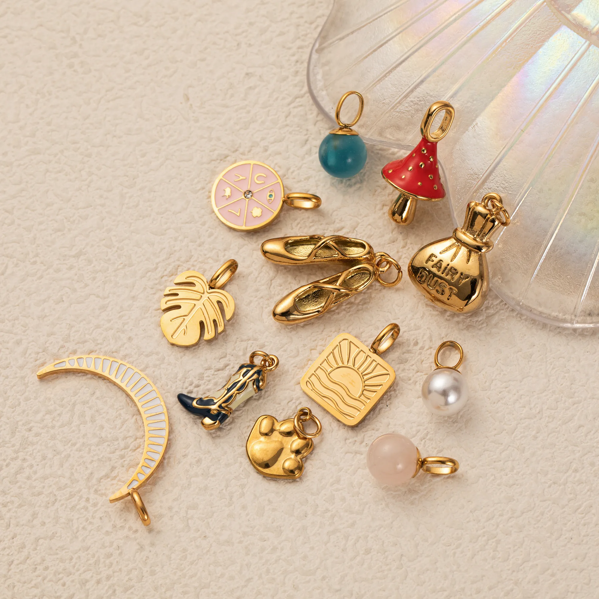 Vintage Style Classic Style Pearl Mushroom Boots 304 Stainless Steel Zircon 18K Gold Plated DIY Jewelry Accessories display picture 1