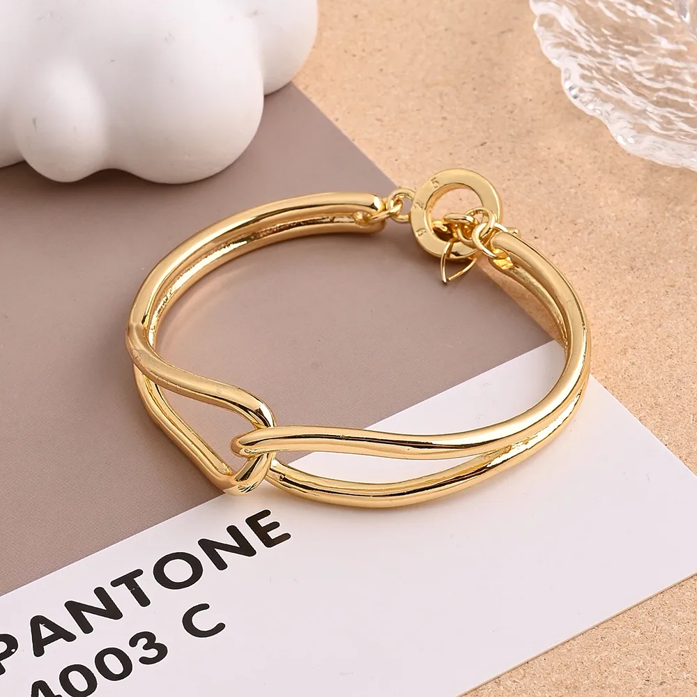 Casual Vacation Modern Style Ball Red Heart Copper Handmade Polishing 18K Gold Plated Women's Bangle display picture 4