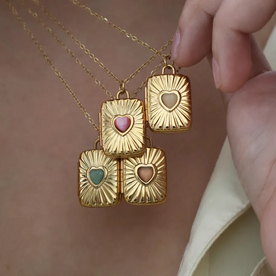 Retro Classic Style Heart Shape 304 Stainless Steel Plating Opal 18K Gold Plated Unisex Necklace display picture 5