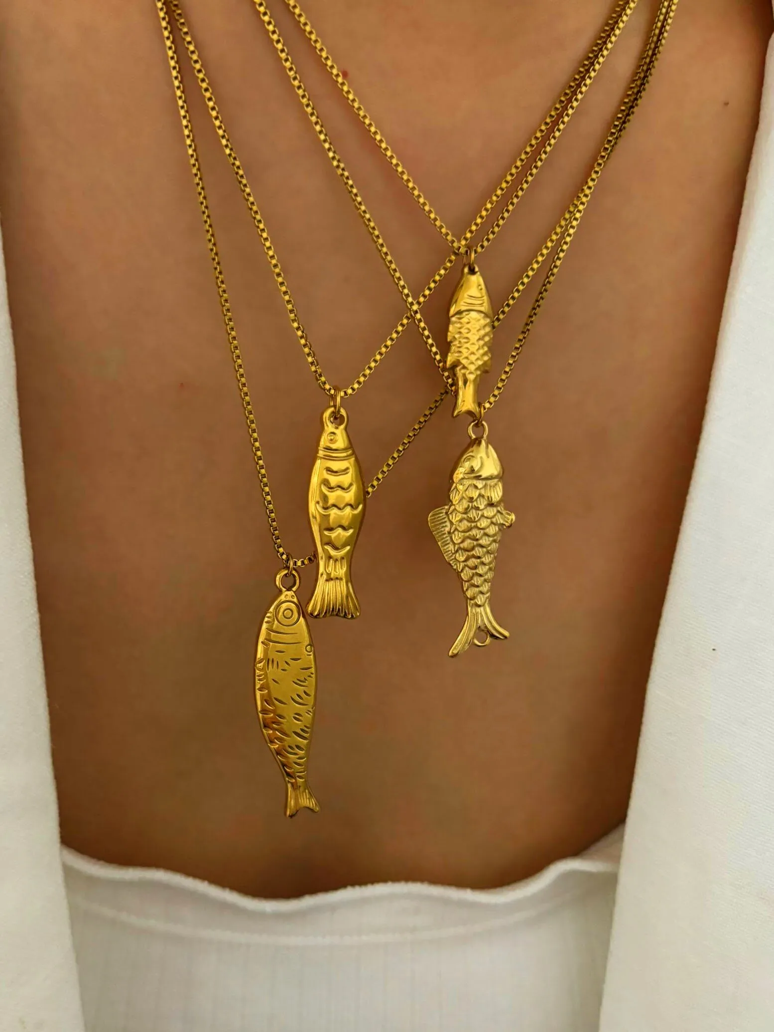 Vintage Style Classic Style Small Fish 316L Stainless Steel  Irregular 18K Gold Plated Women's Pendant Necklace display picture 6