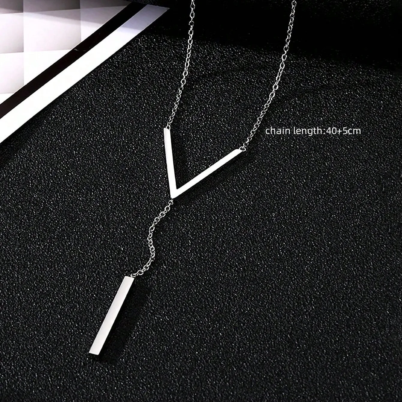 Vintage Style Simple Style Cross 304 Stainless Steel Women's Necklace display picture 4