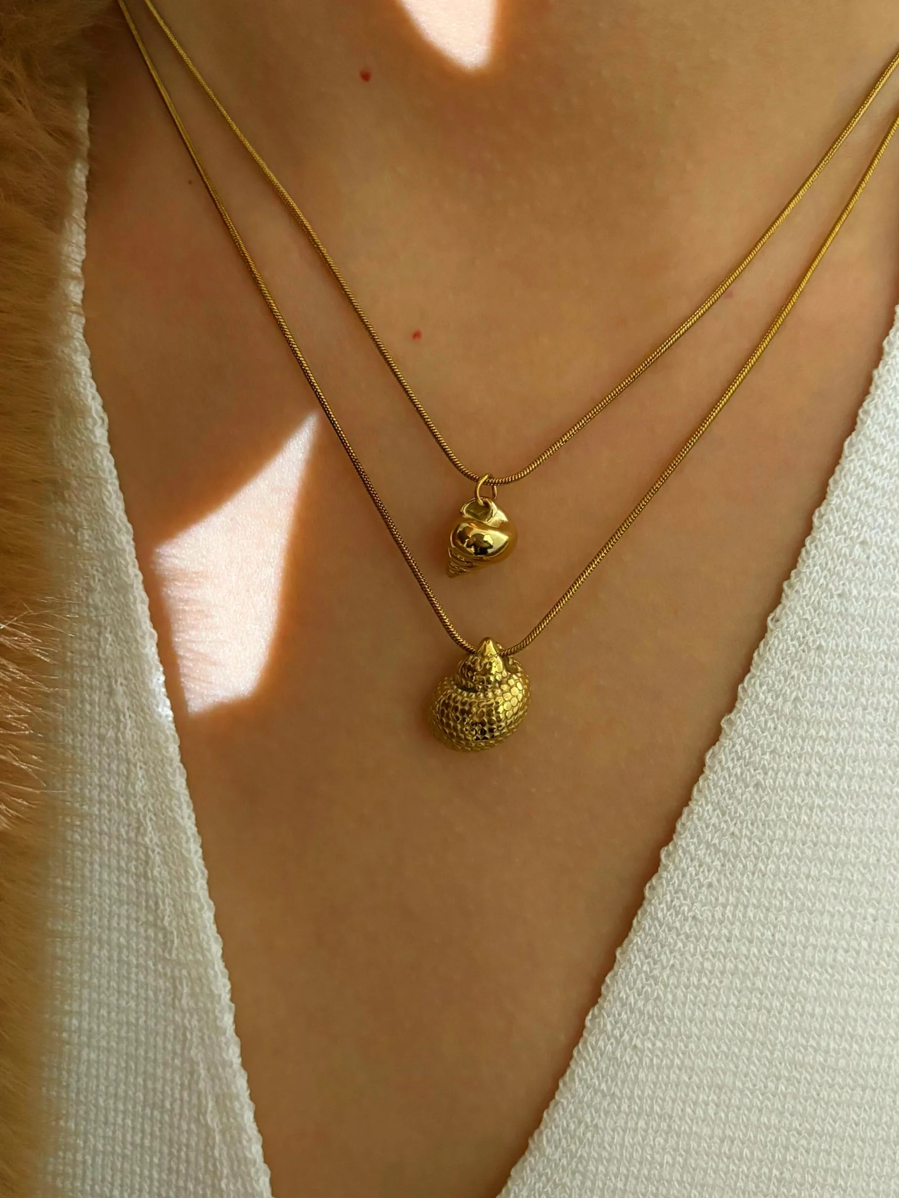 Vintage Style Classic Style Conch Snails 316L Stainless Steel  Irregular 18K Gold Plated Women's Pendant Necklace display picture 5
