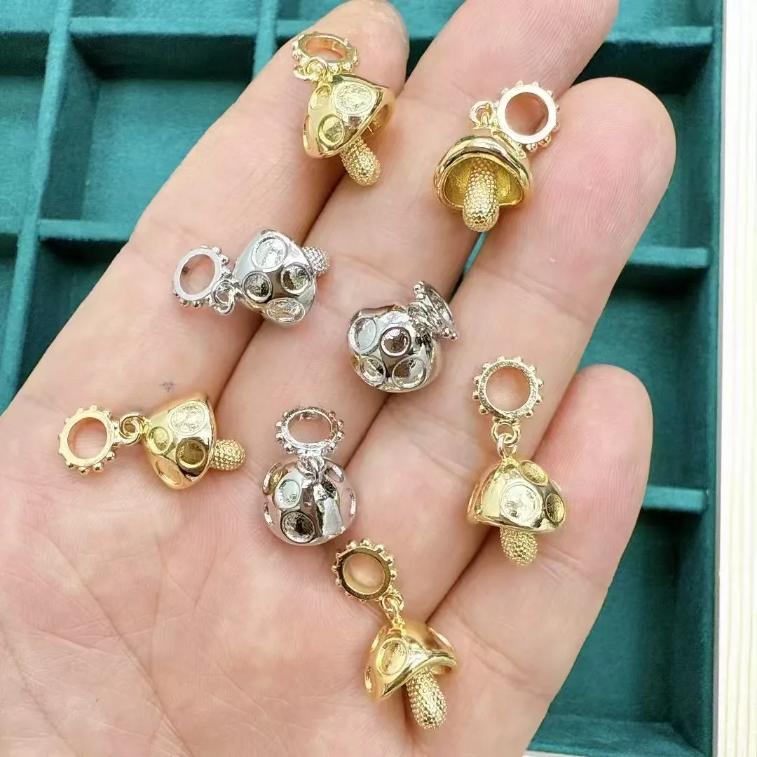 IG Style Simple Style Cross Apple Mushroom Copper Polishing Inlay Zircon 18K Gold Plated White Gold Plated DIY Jewelry Accessories display picture 2