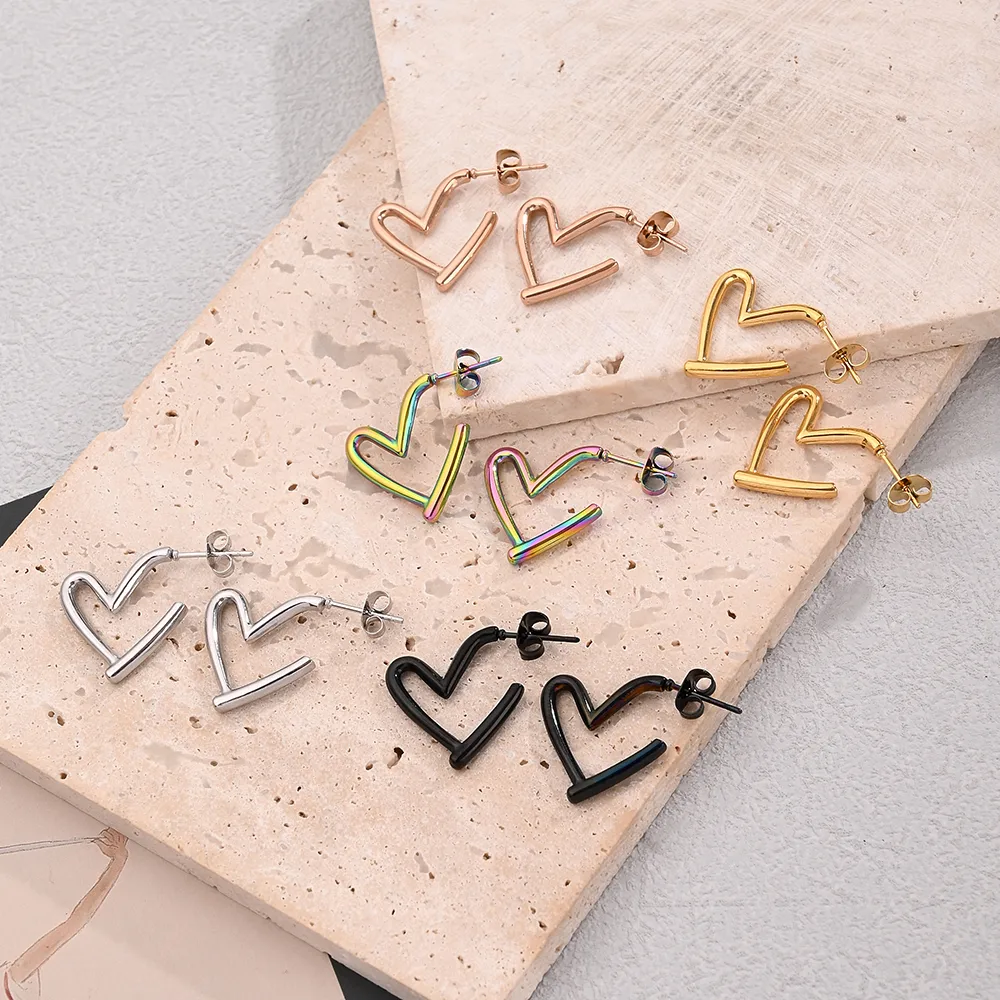 1 Pair/Package Casual Modern Style Simple Style Heart Shape Handmade Polishing Plating 304 Stainless Steel 18K Gold Plated Plating Color Rose Gold Plated Ear Studs display picture 1