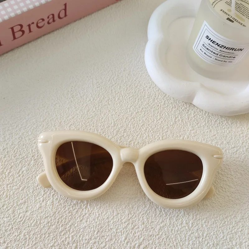 Sweet Simple Style Solid Color Resin Special-Shaped Mirror Full Frame Glasses display picture 10