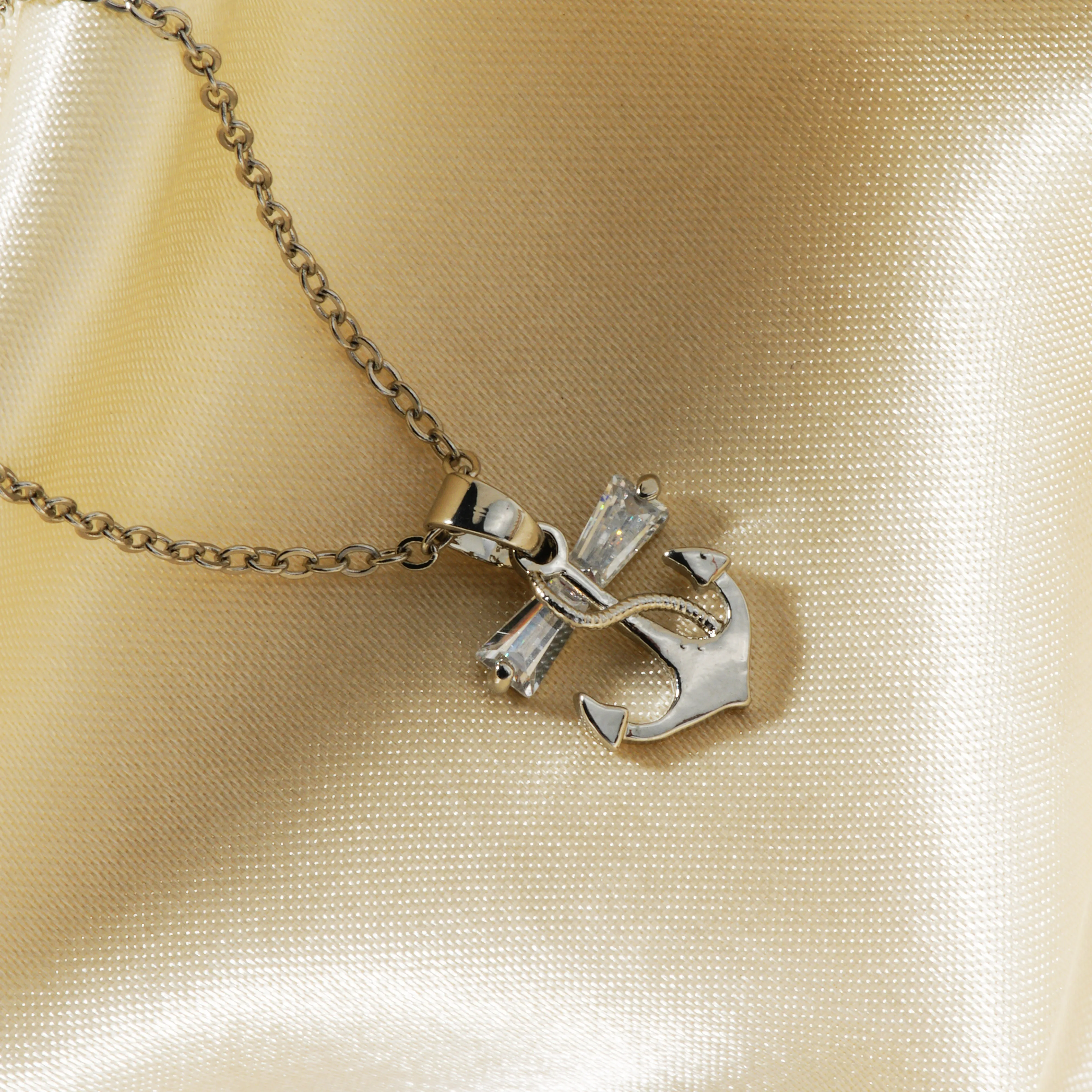 Modern Style Classic Style Anchor Flower 304 Stainless Steel Copper Three-dimensional Inlay Zircon Rhodium Plated Women's Pendant Necklace display picture 4