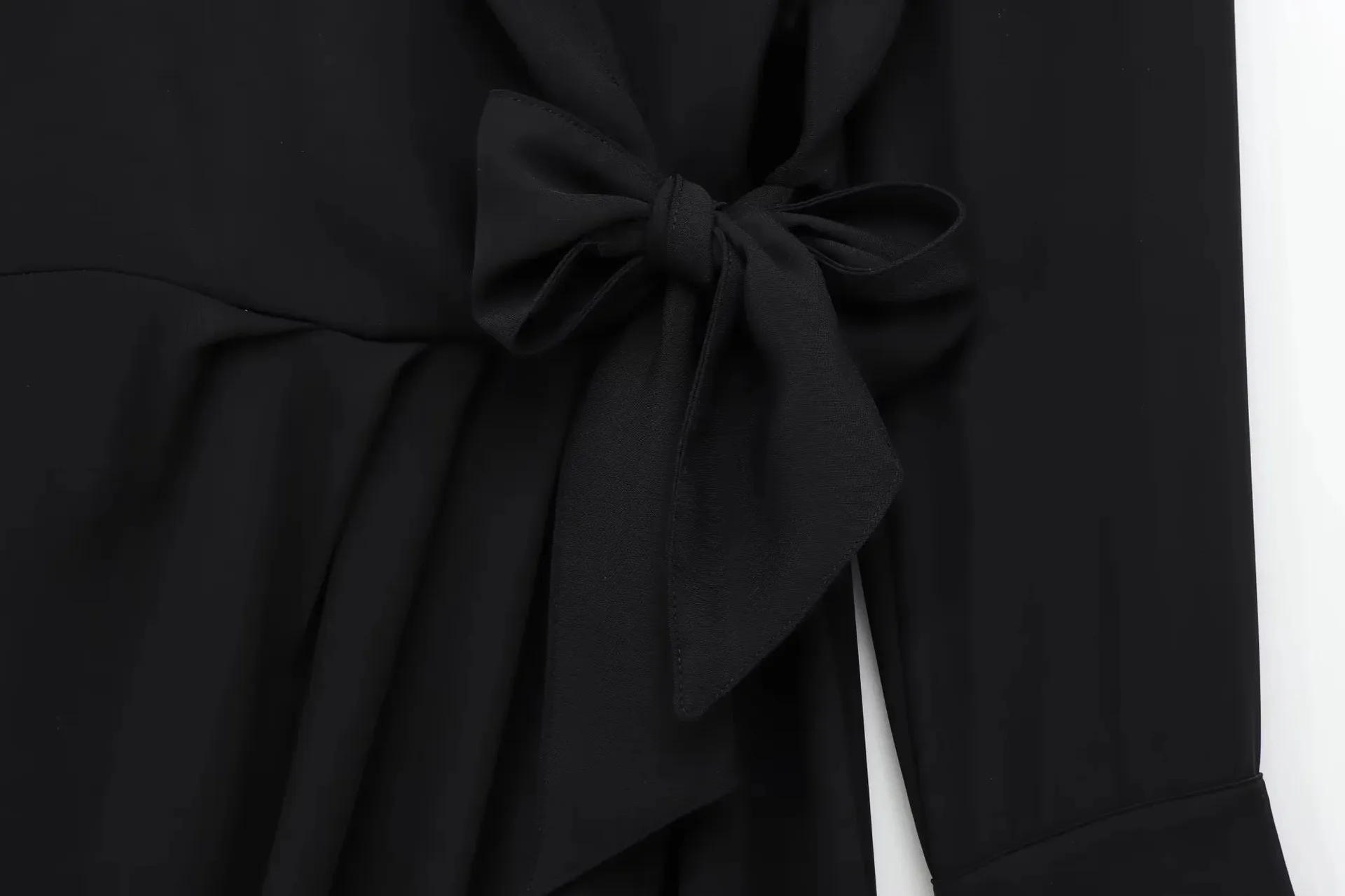 Women's Sheath Dress Elegant V Neck Sleeveless Solid Color Midi Dress Holiday Banquet Travel display picture 5
