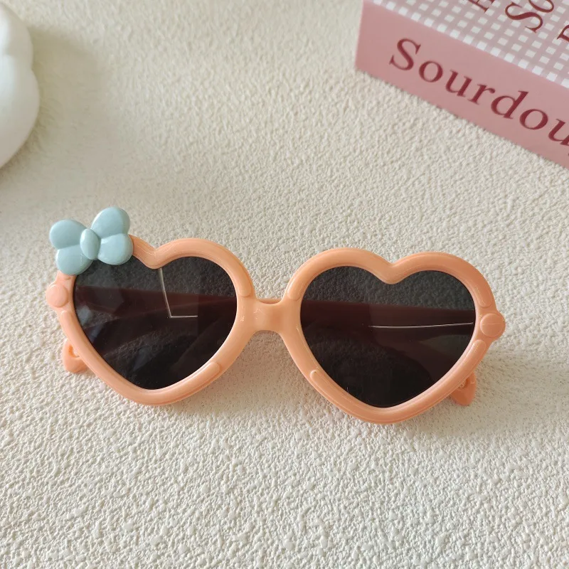 Sweet Simple Style Heart Shape Resin Special-Shaped Mirror Full Frame Glasses display picture 8