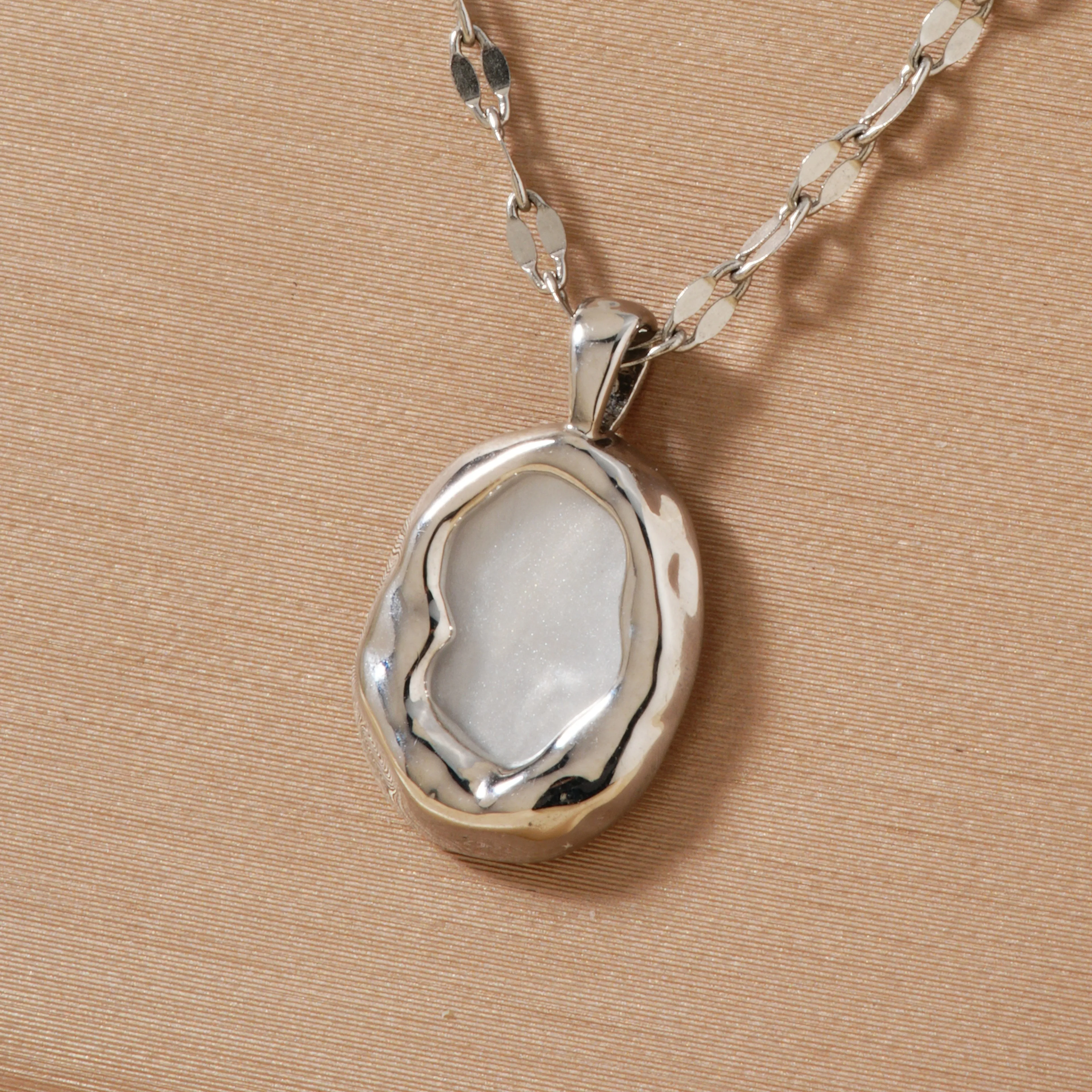 Elegant Simple Style Classic Style Round 304 Stainless Steel Copper Zircon K Gold Plated Rhodium Plated Women's Pendant Necklace display picture 4