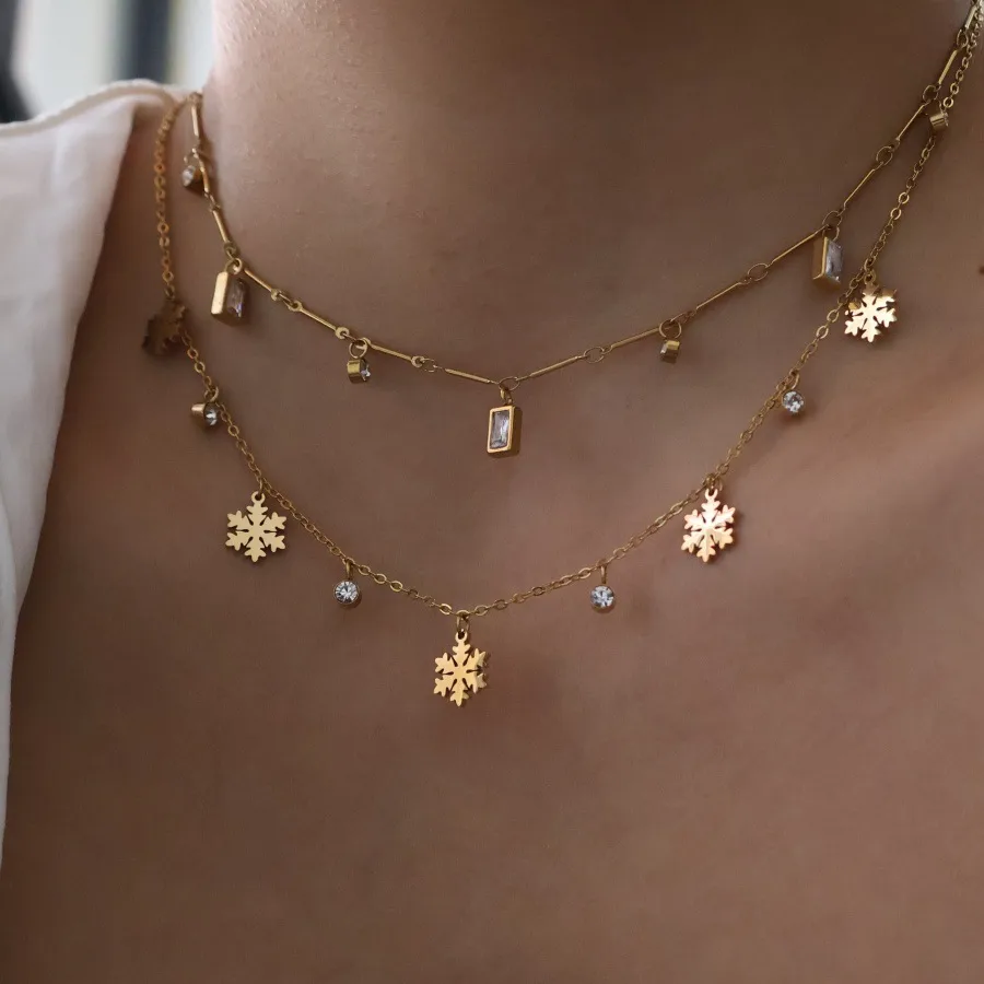 Retro Classic Style Snowflake 304 Stainless Steel Polishing Plating Zircon 18K Gold Plated Women's Multi Charms Necklace display picture 3