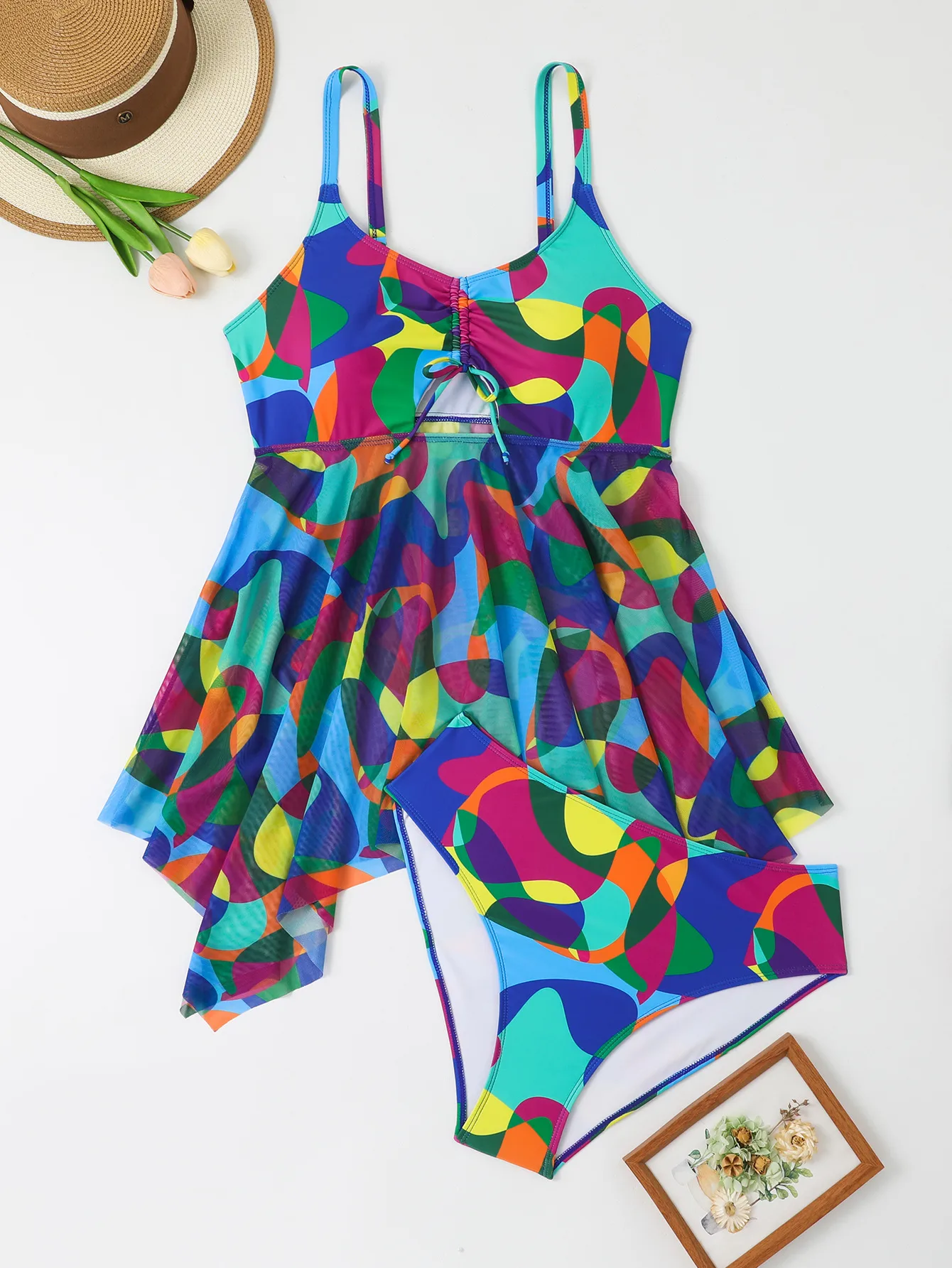 Women's Ditsy Floral 2 Pieces Set Swimwear display picture 7