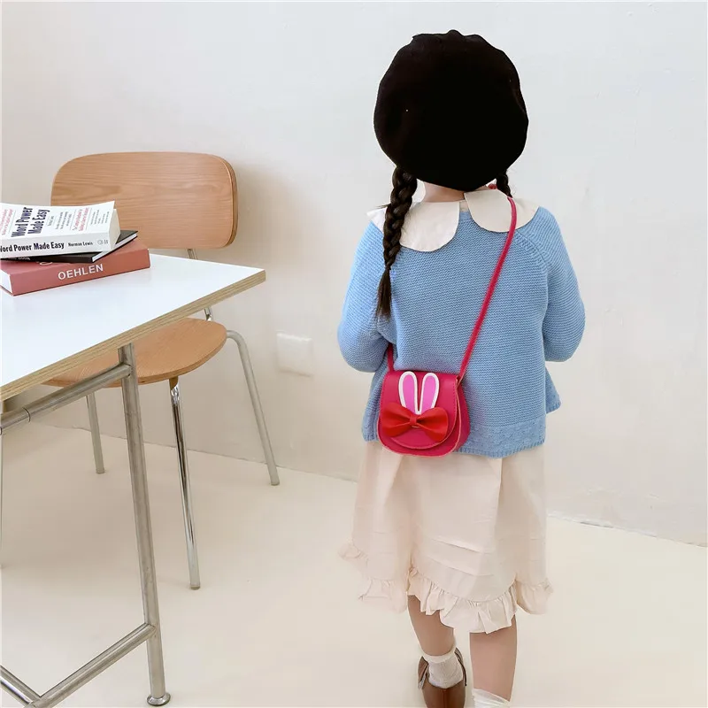 Girl'S Pu Leather Animal Bow Knot Cute Square Magnetic Buckle Crossbody Bag display picture 12