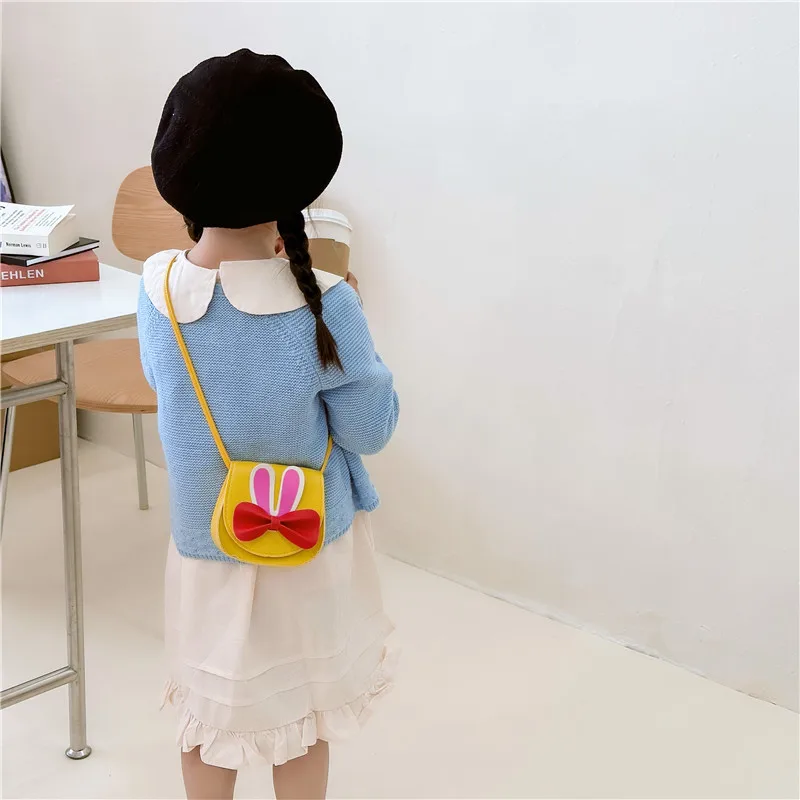 Girl'S Pu Leather Animal Bow Knot Cute Square Magnetic Buckle Crossbody Bag display picture 14