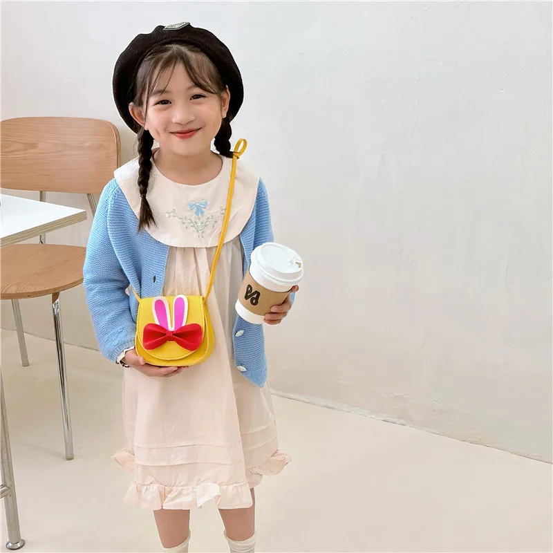 Girl'S Pu Leather Animal Bow Knot Cute Square Magnetic Buckle Crossbody Bag display picture 35