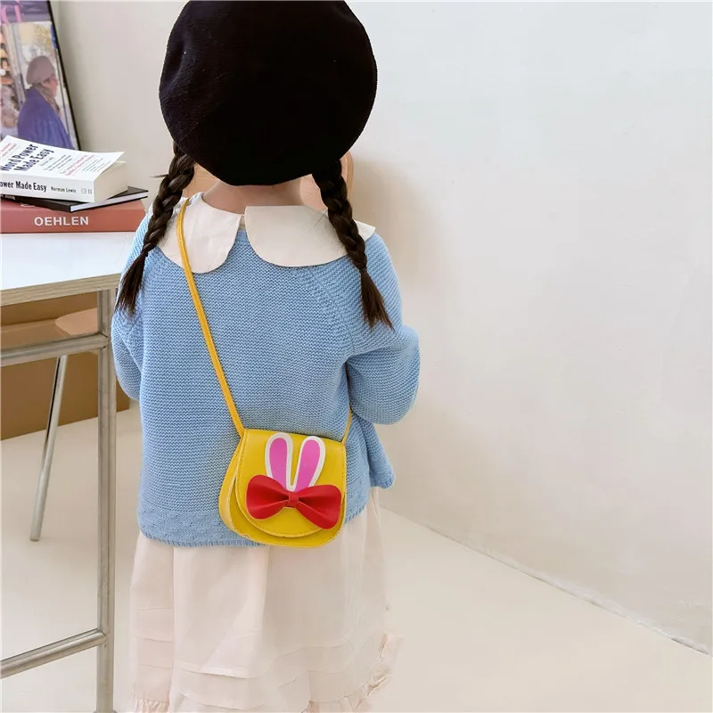 Girl'S Pu Leather Animal Bow Knot Cute Square Magnetic Buckle Crossbody Bag display picture 9