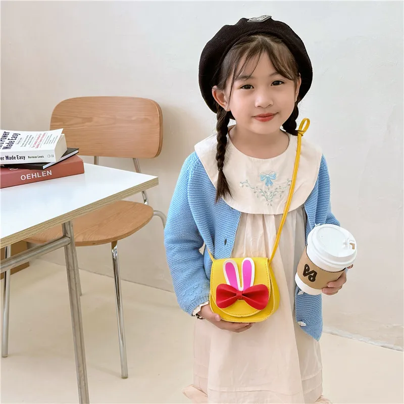 Girl'S Pu Leather Animal Bow Knot Cute Square Magnetic Buckle Crossbody Bag display picture 43