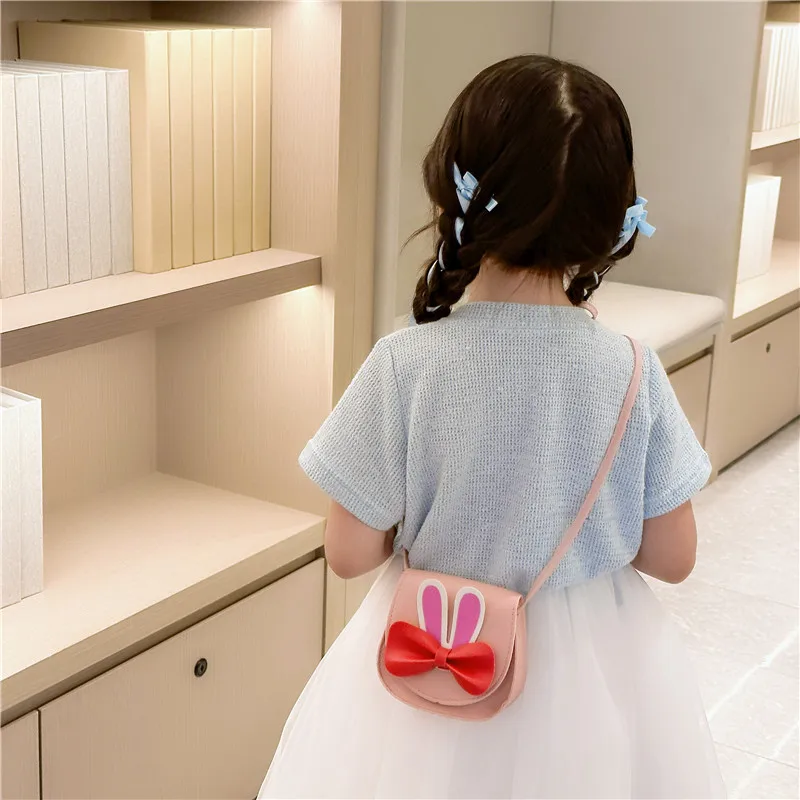 Girl'S Pu Leather Animal Bow Knot Cute Square Magnetic Buckle Crossbody Bag display picture 44
