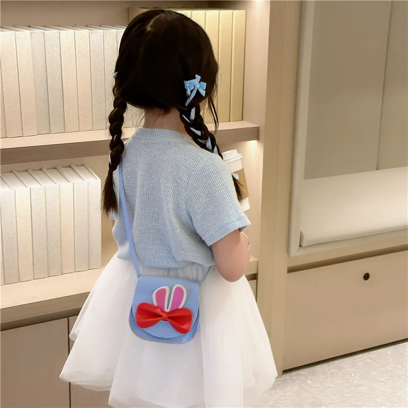 Girl'S Pu Leather Animal Bow Knot Cute Square Magnetic Buckle Crossbody Bag display picture 17