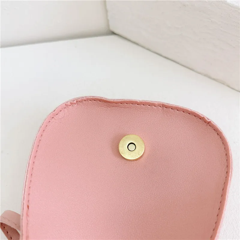 Girl'S Pu Leather Animal Bow Knot Cute Square Magnetic Buckle Crossbody Bag display picture 50
