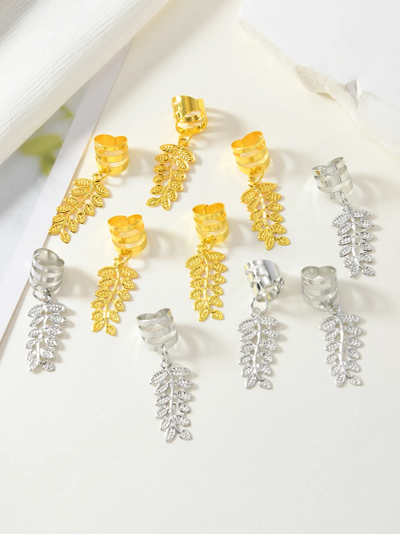 Women's Elegant Leaves Alloy Hair Clip display picture 4
